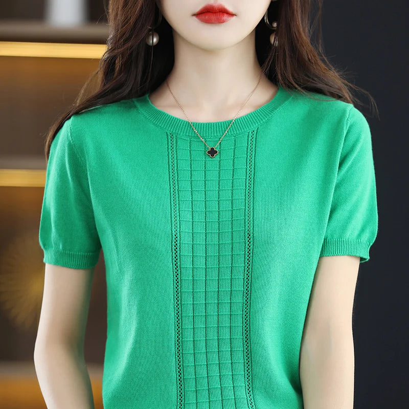 تيشيرت نسائي صيفي جديد، مصنوع من القطن الخالص ١٠٠٪، بياقة دائرية، بأكمام قصيرة، لون موحد، مناسب للإطلالات الكاجوال.