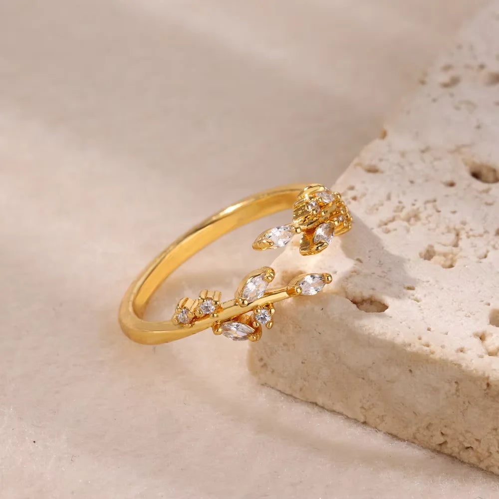 خواتم زهور مفتوحة من الفولاذ المقاوم للصدأ للنساء، مجوهرات زفاف عصرية على شكل قلب، لون ذهبي، خاتم هندسي مجوف، إكسسوارات يومية، هدية