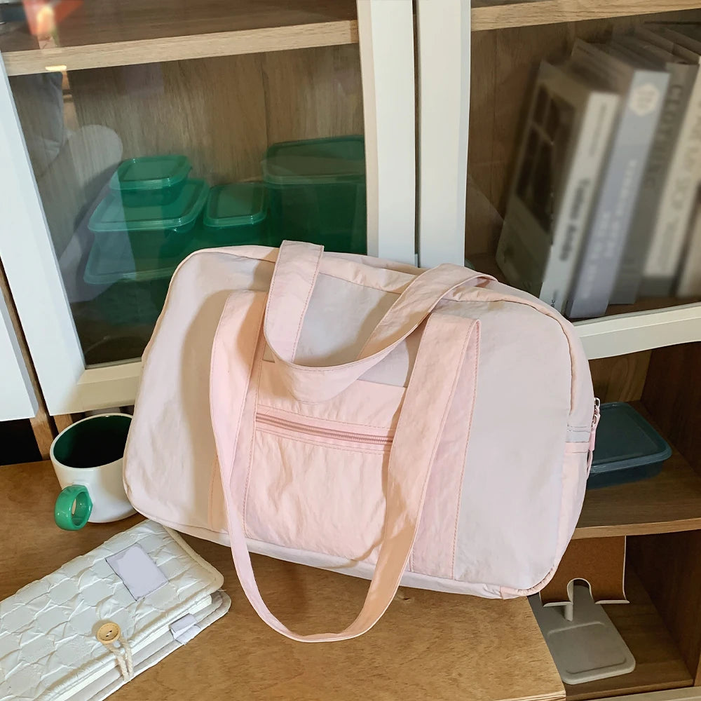 حقيبة نايلون كبيرة السعة للنساء، حقيبة سفر كاجوال أنيقة بكتف واحد، حقيبة كتف واحدة للسفر الجامعي