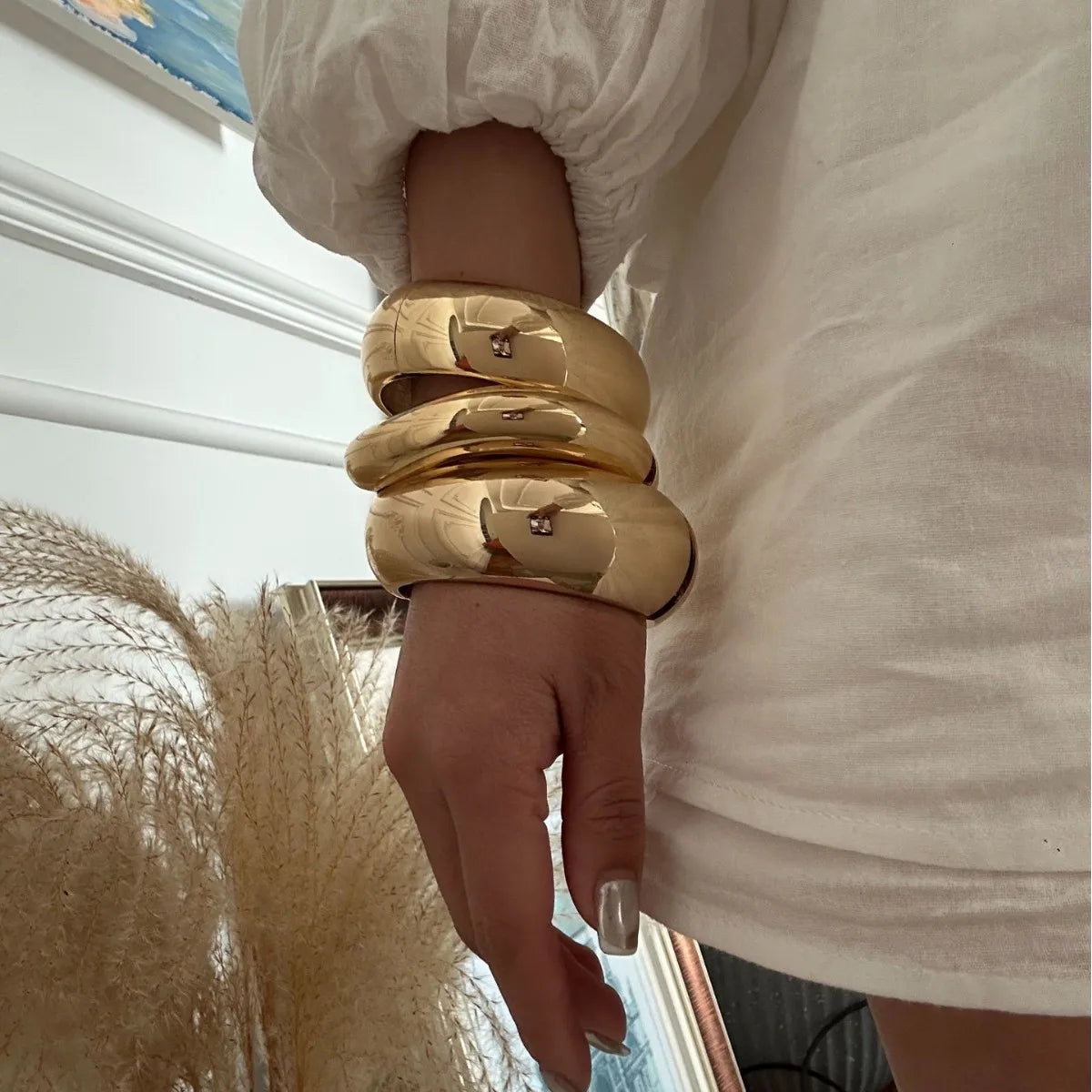 أساور زنبركية عريضة غير منتظمة وناعمة ومبالغ فيها للنساء، أساور معدنية هندسية بنمط الهيب هوب والبانك للنساء، مجوهرات بولسيراس